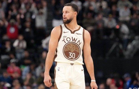 熊猫体育- 李景亮vs狼王回放 