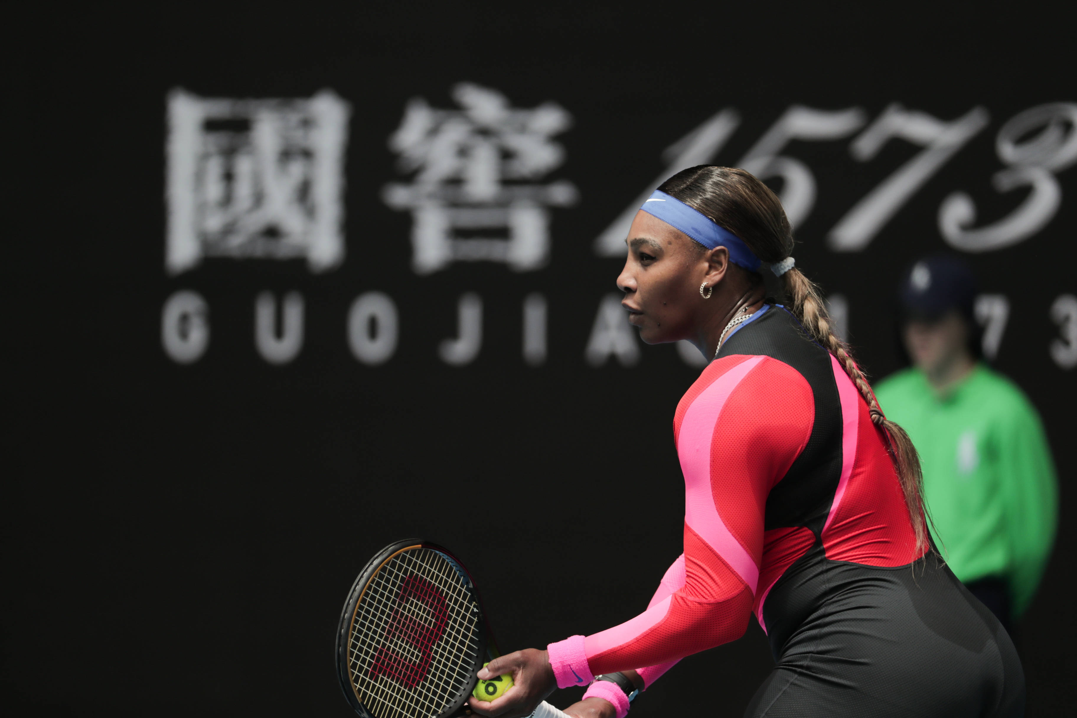 科维托娃官方宣布夺冠新规,雄鹿引发争议!气势如虹延续 科维托娃官方宣布夺冠新规,雄鹿引发争议!气势如虹延续